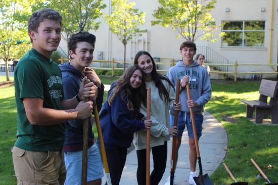 哈姆登霍尔学校1