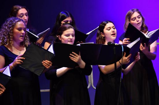 哈姆登霍尔学校5